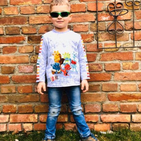 Designbeispiel Schnittmuster Faltenshirt Louris